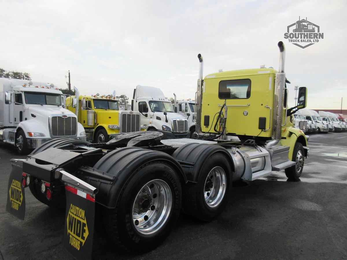 Used 2020 PETERBILT 567