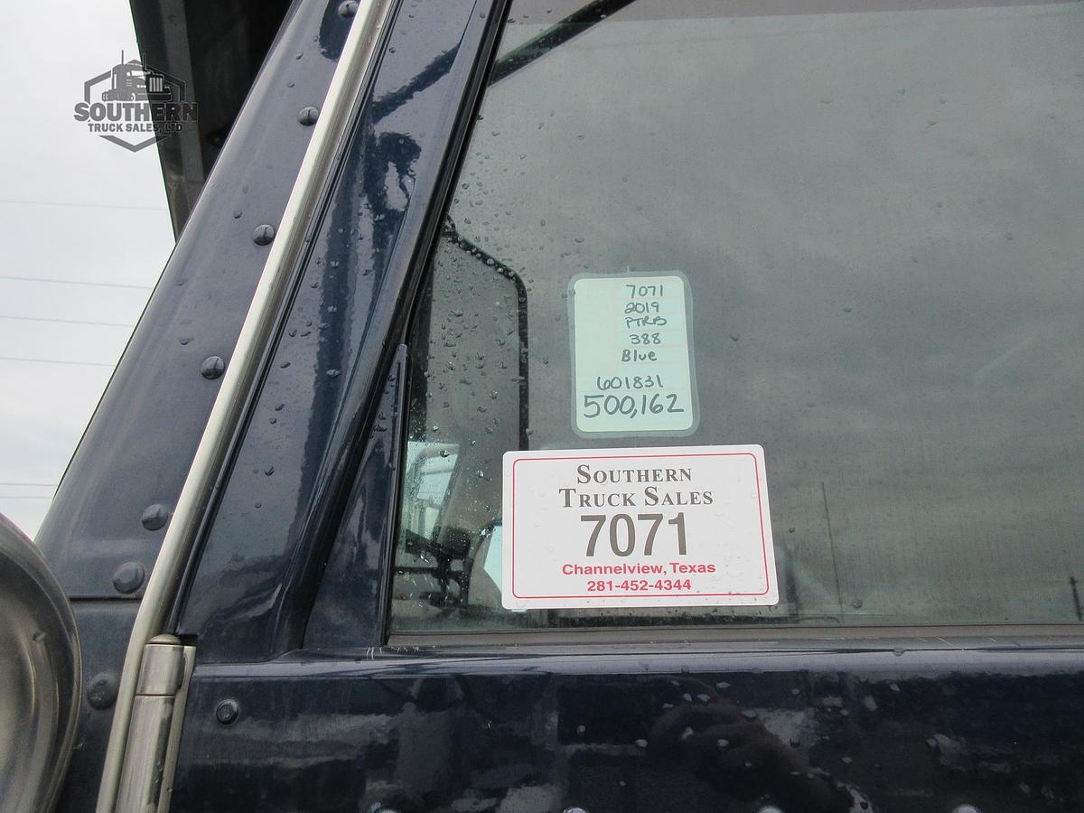 Used 2019 PETERBILT 389