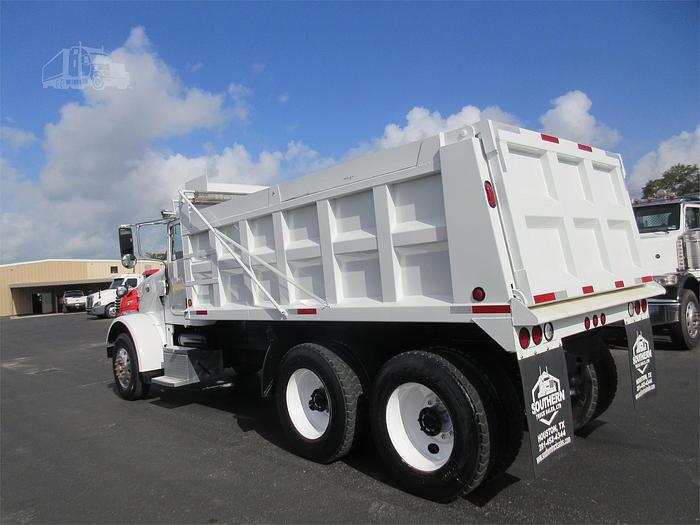 Used 2015 PETERBILT 365