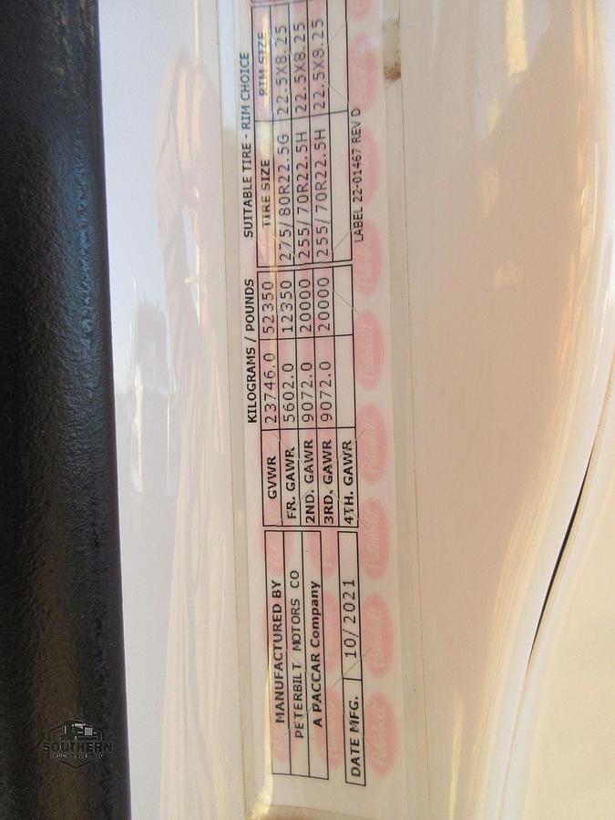 Used 2022 PETERBILT 567