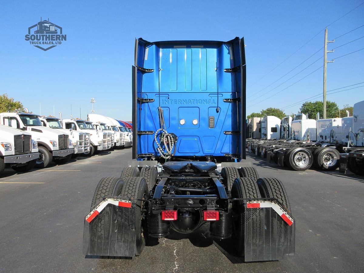 Used 2021 INTERNATIONAL LT