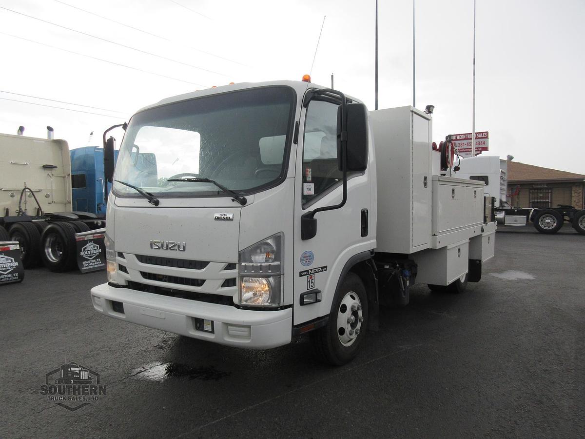 Used 2022 ISUZU NPR HD
