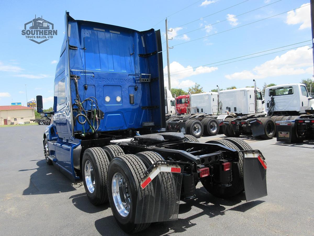 Used 2021 INTERNATIONAL LT