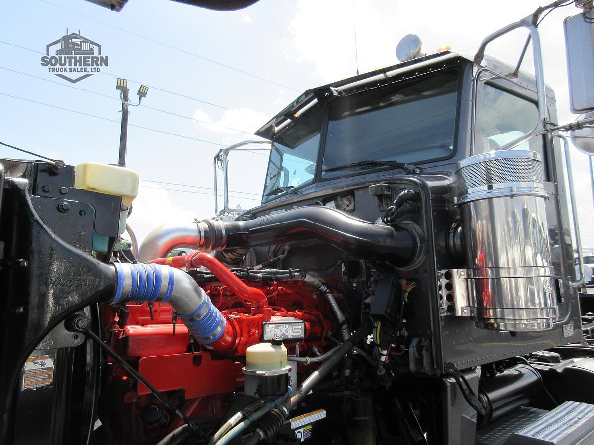 Used 2022 PETERBILT 389