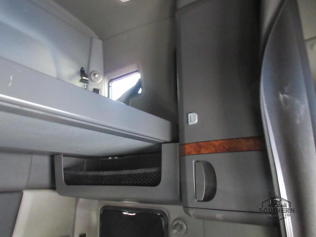 Used 2021 INTERNATIONAL LT