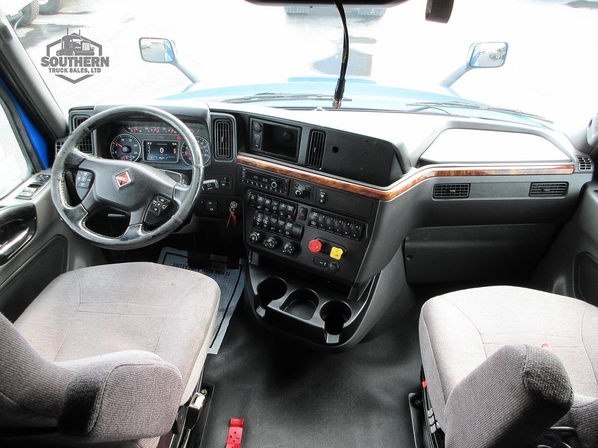 Used 2021 INTERNATIONAL LT
