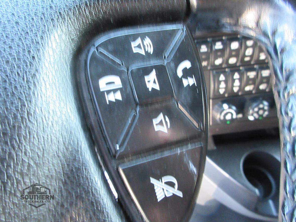 Used 2021 INTERNATIONAL LT