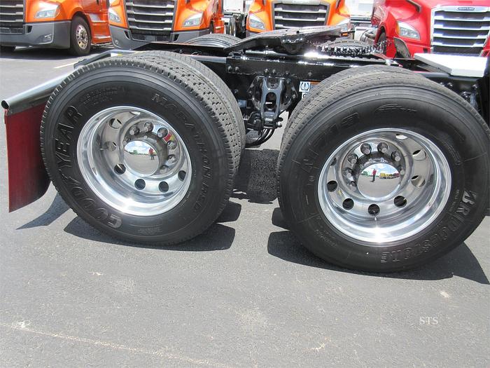 Used 2018 PETERBILT 579