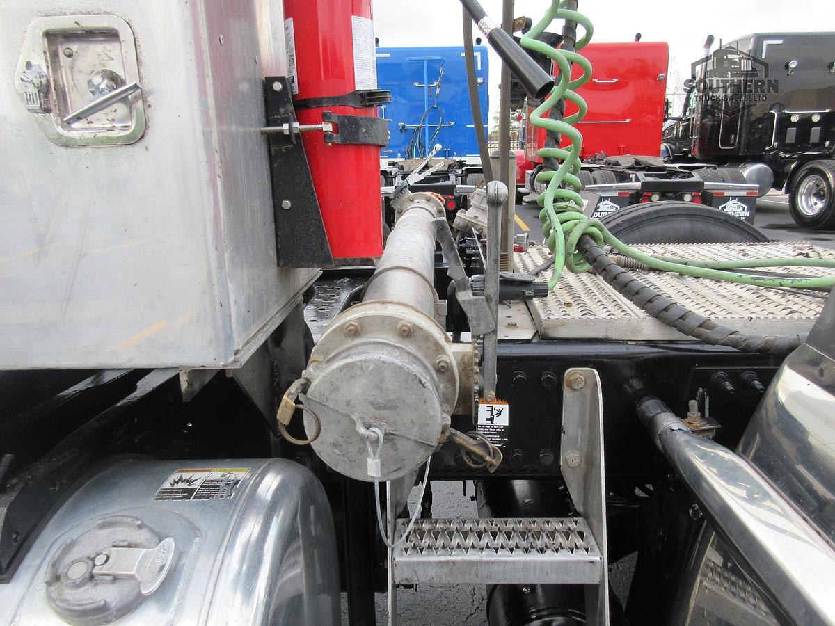 Used 2019 PETERBILT 567