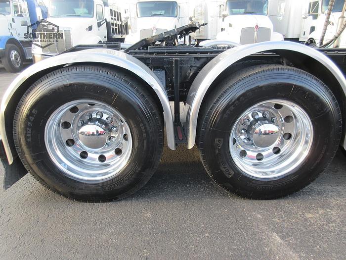 Used 2020 PETERBILT 389