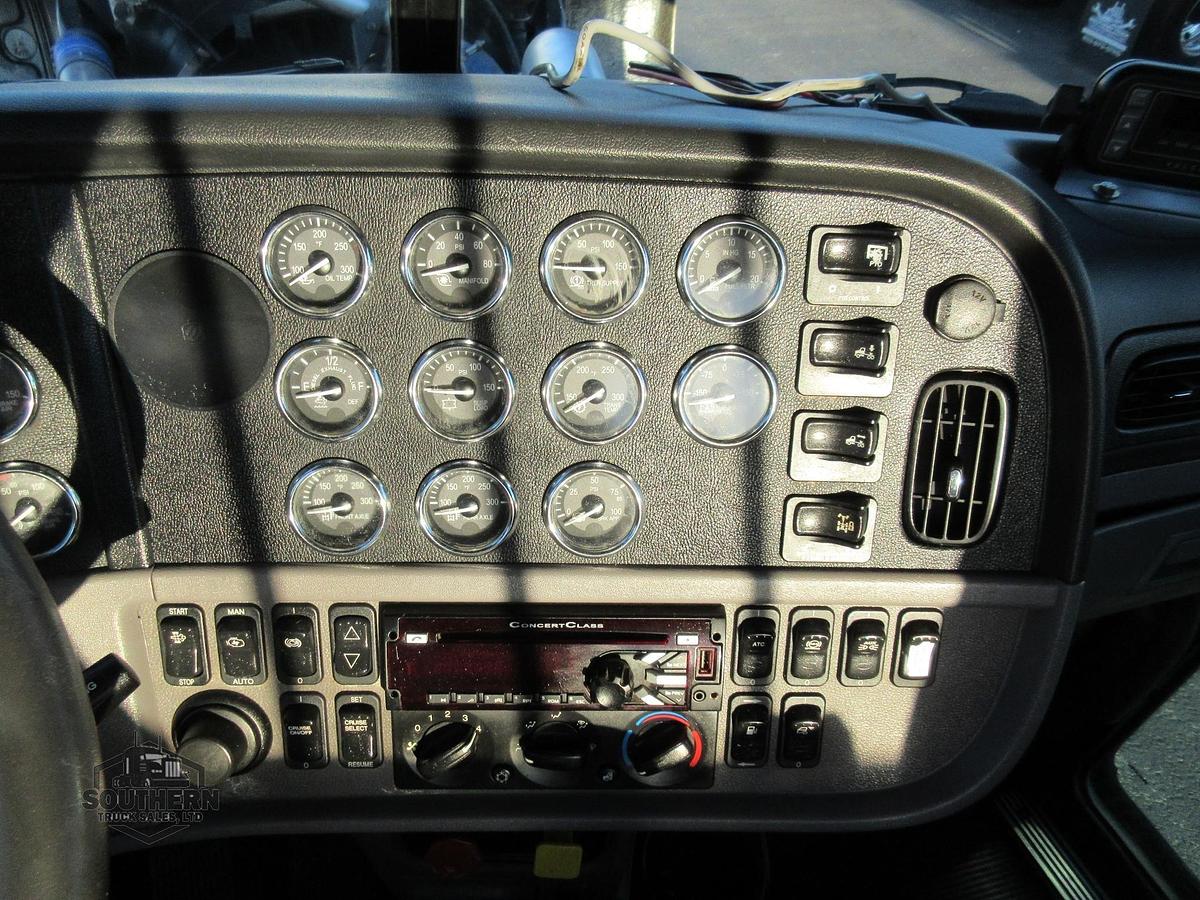 Used 2020 PETERBILT 389