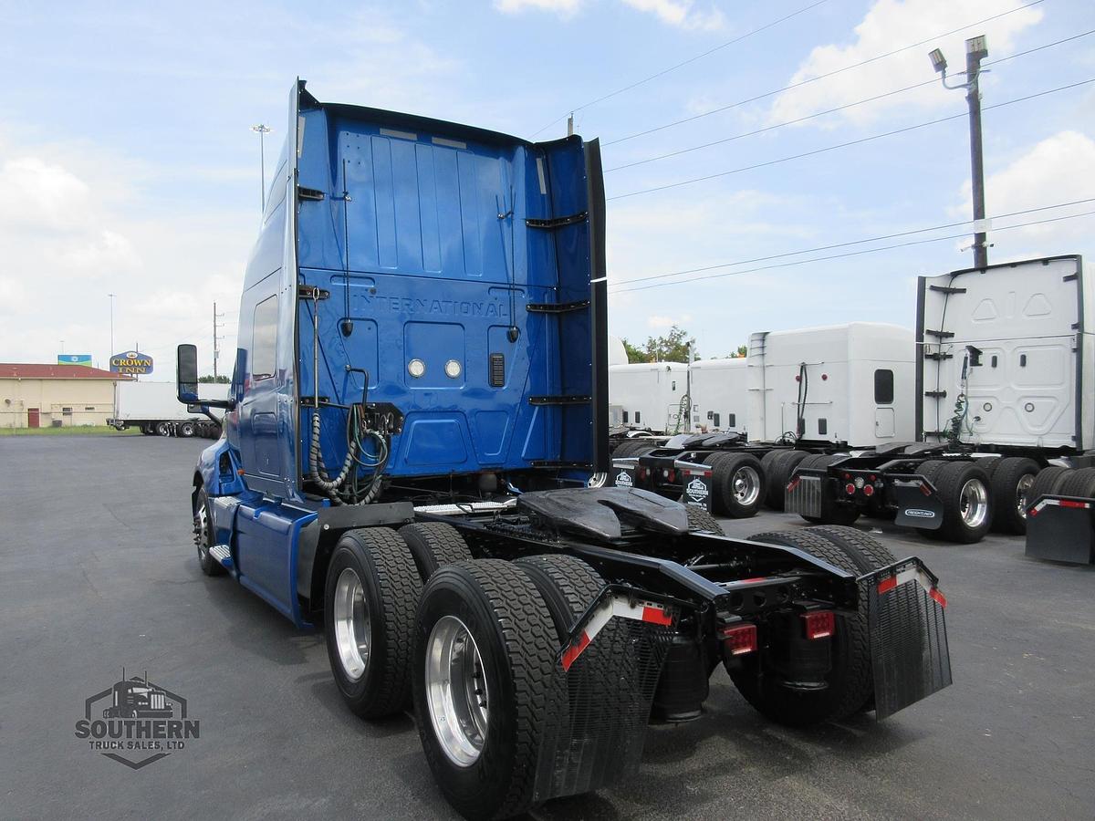 Used 2021 INTERNATIONAL LT