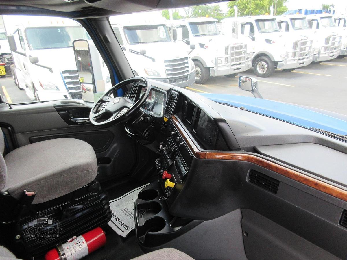 Used 2021 INTERNATIONAL LT
