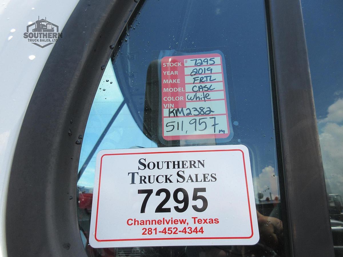 Used 2019 FREIGHTLINER CASCADIA 113