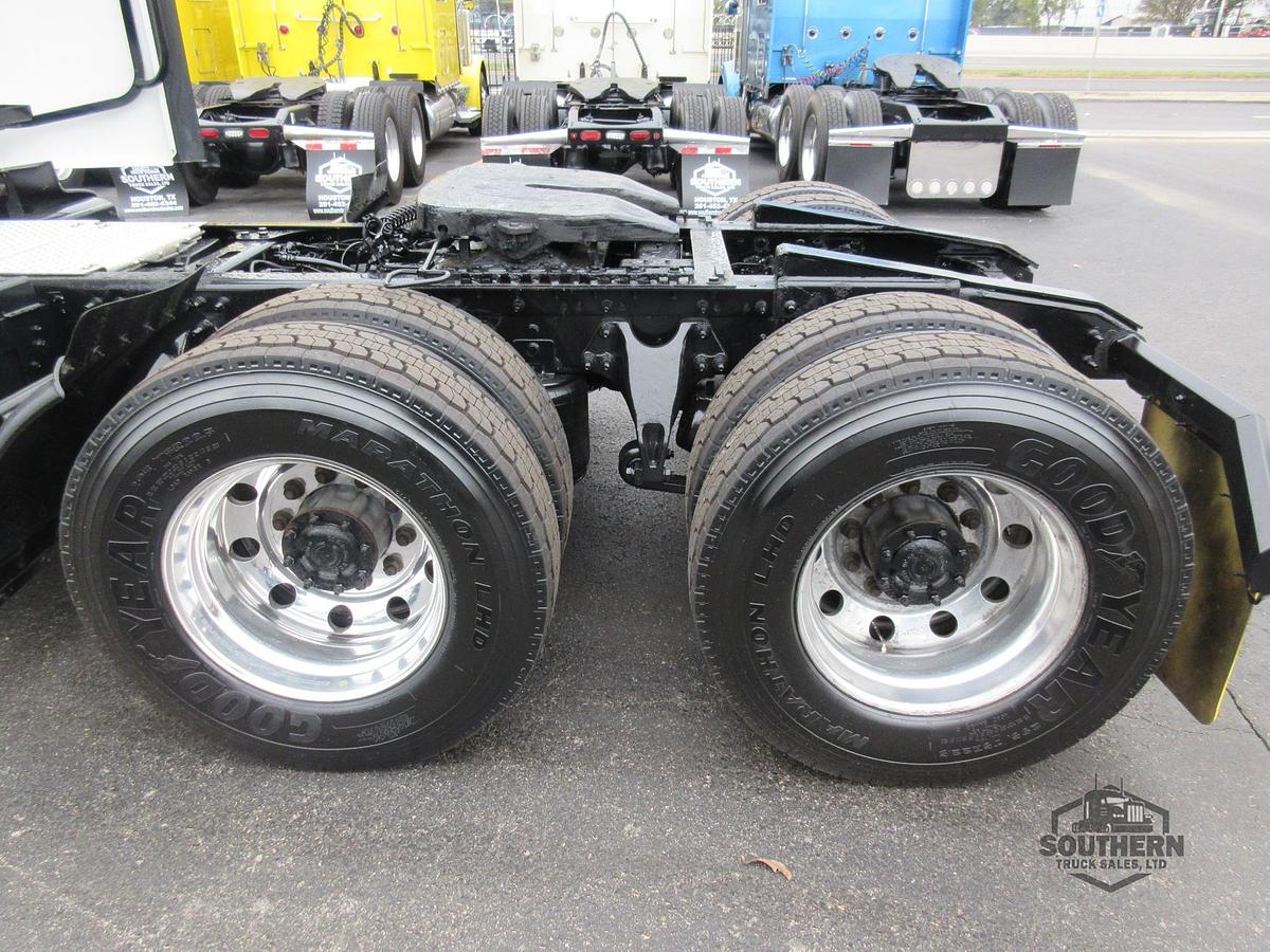 Used 2021 INTERNATIONAL LT