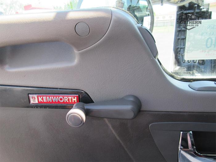 Used 2021 KENWORTH T270