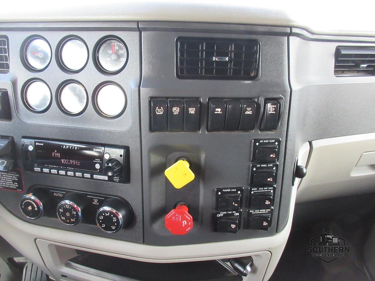 Used 2019 PETERBILT 567