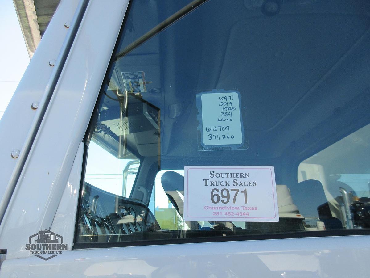 Used 2019 PETERBILT 389