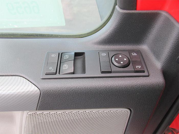 Used 2019 FREIGHTLINER CASCADIA 126