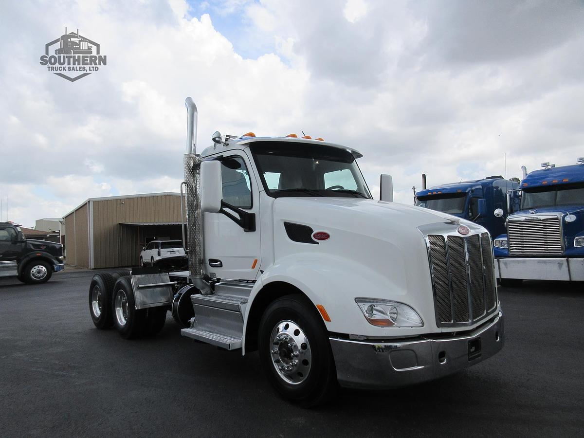 Used 2018 PETERBILT 579