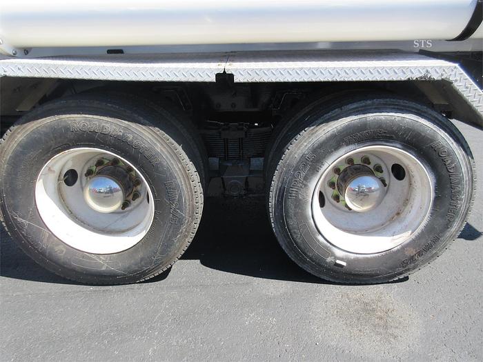 Used 2015 KENWORTH T800