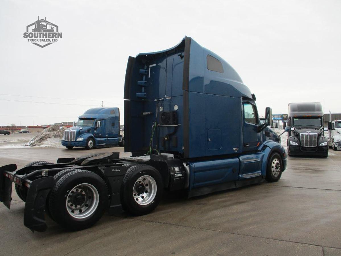 Used 2021 PETERBILT 579