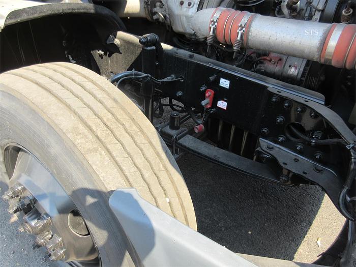 Used 2016 FREIGHTLINER CASCADIA 125