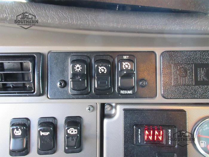 Used 2021 KENWORTH T270