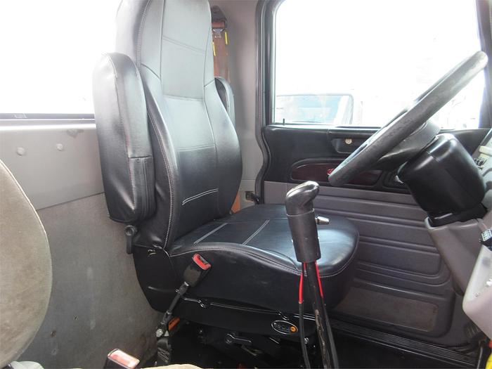 Used 2014 PETERBILT 365