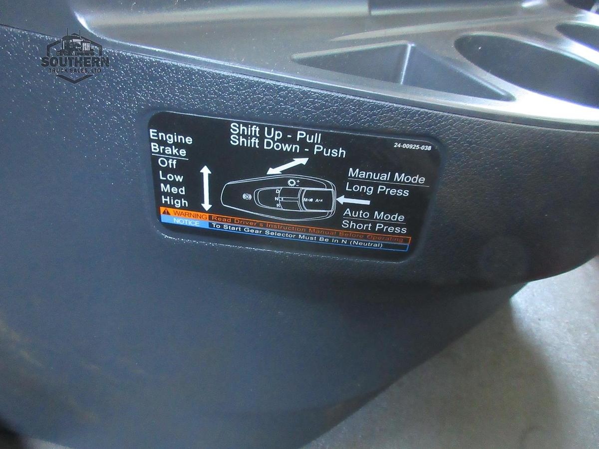 Used 2019 FREIGHTLINER CASCADIA 126