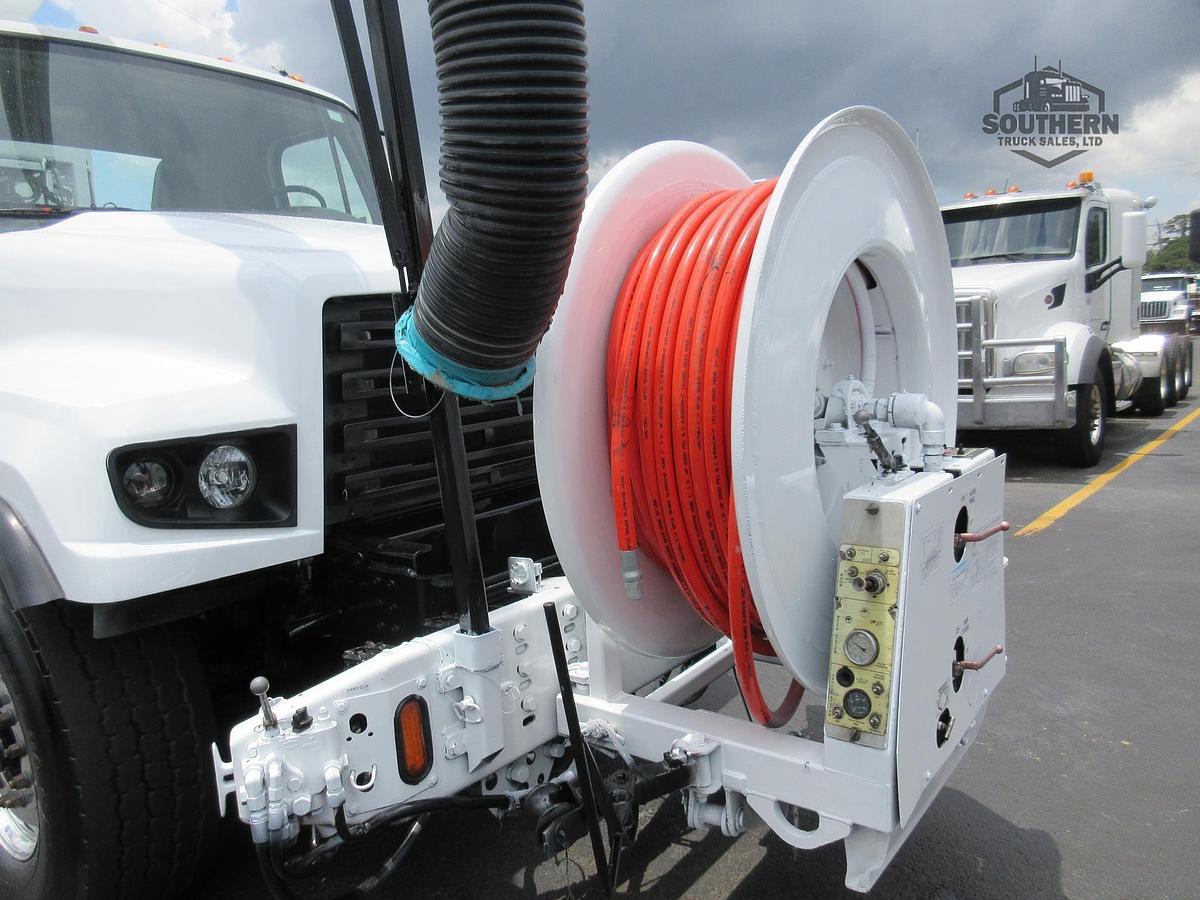 Used 2015 FREIGHTLINER 114SD