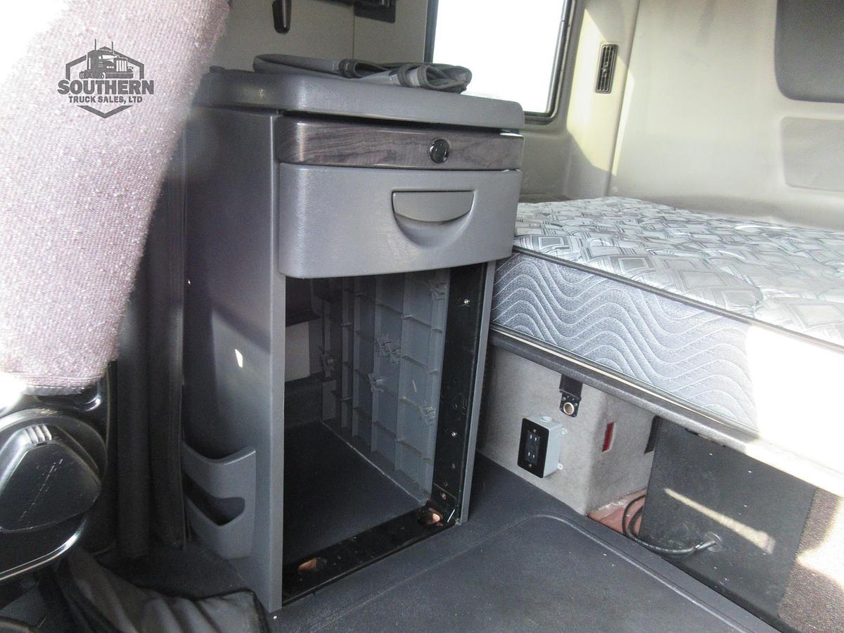 Used 2023 INTERNATIONAL LT