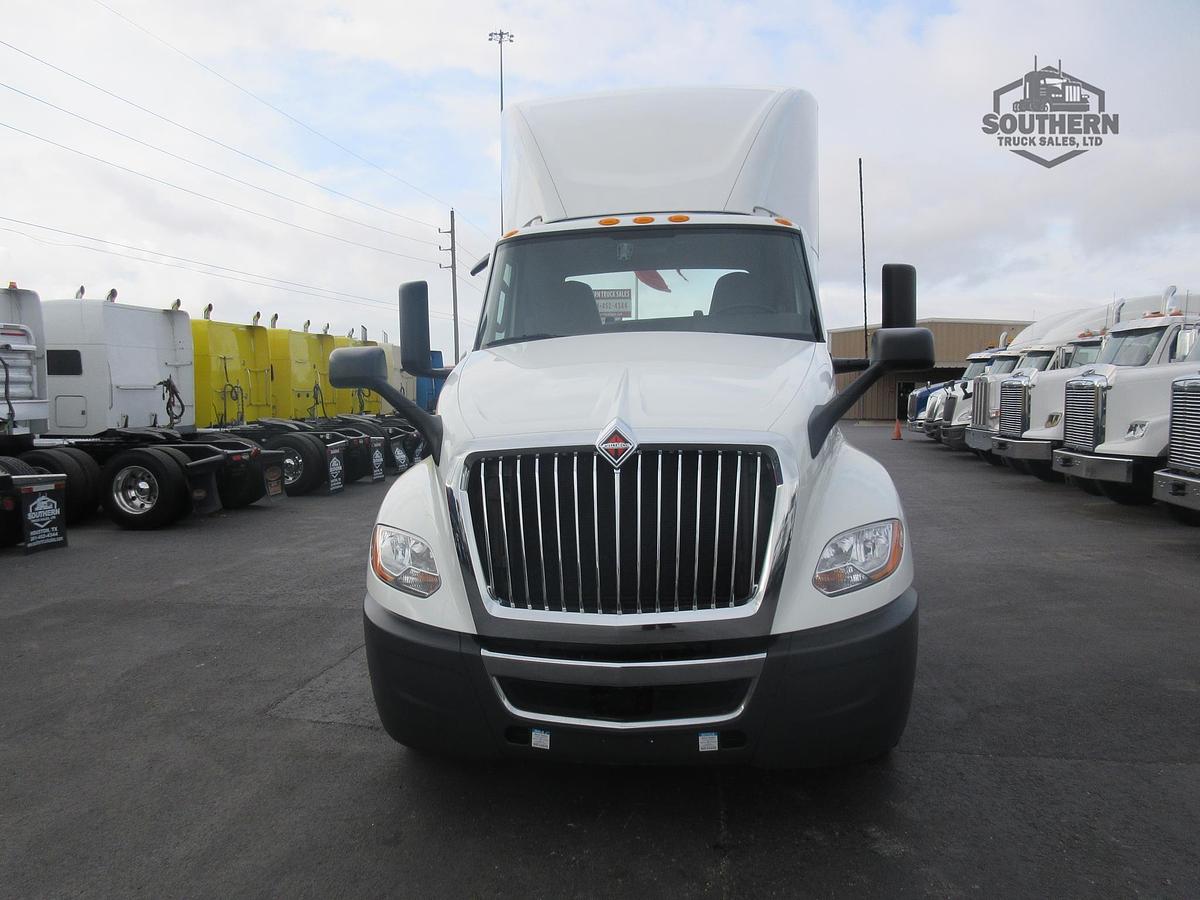 Used 2021 INTERNATIONAL LT