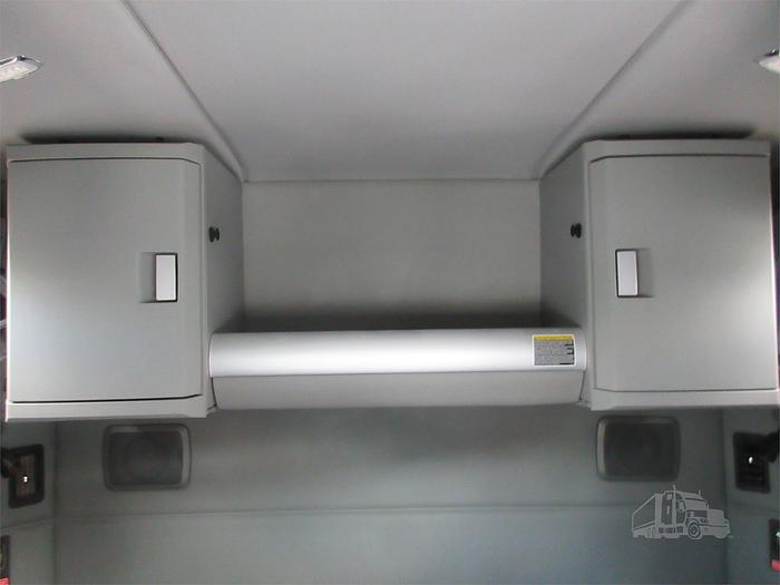 Used 2021 KENWORTH T880