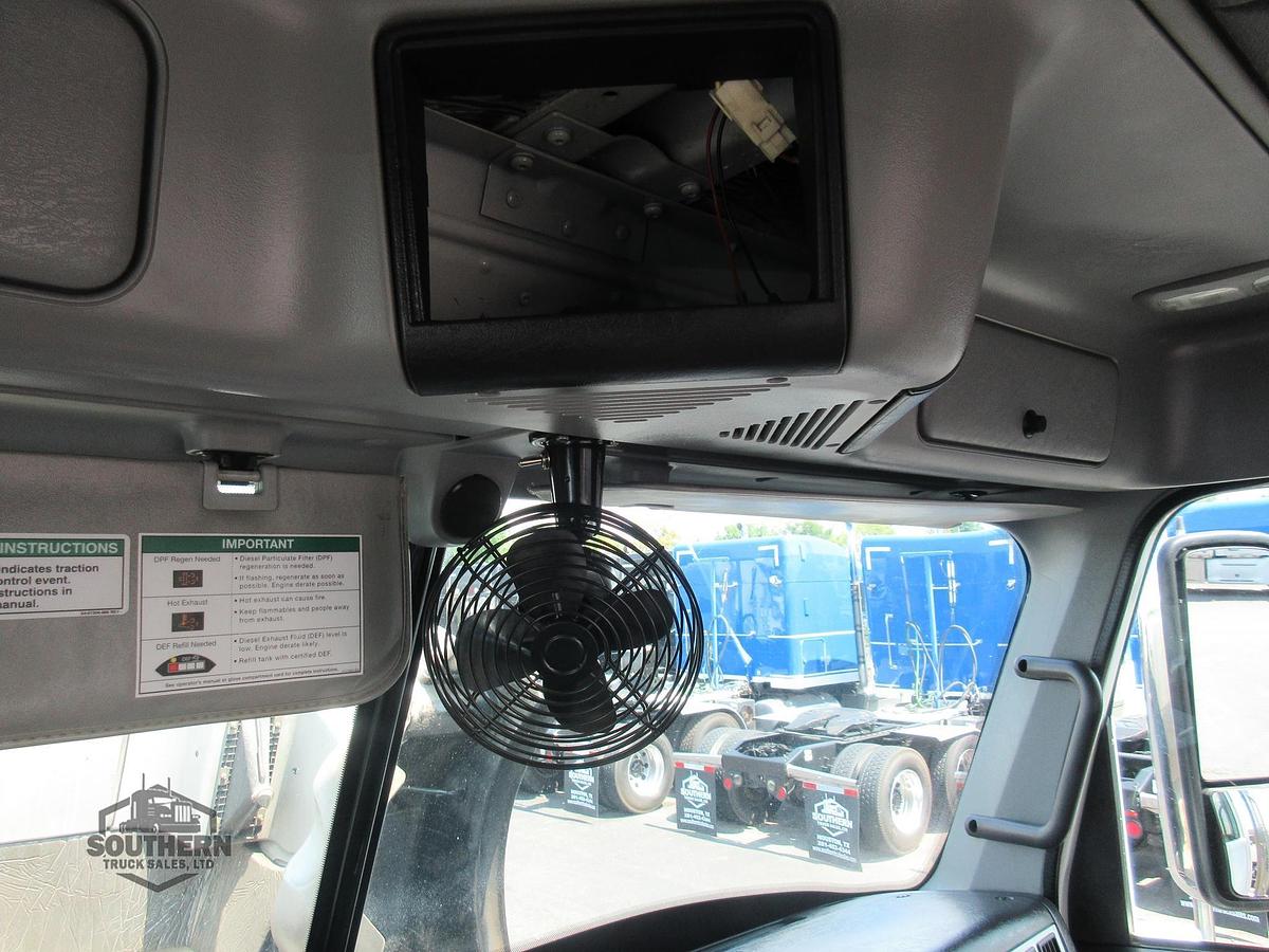 Used 2019 FREIGHTLINER CORONADO 122 SD