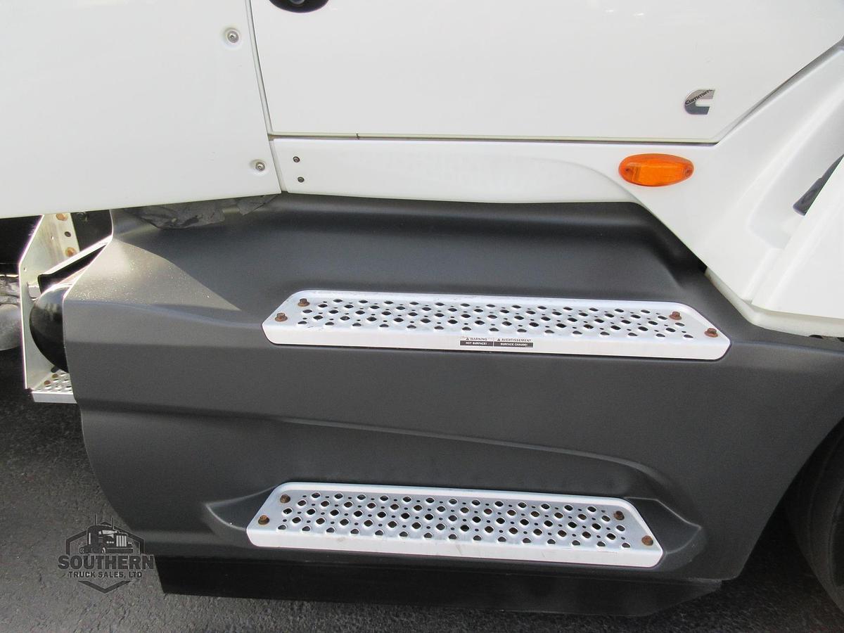 Used 2021 INTERNATIONAL LT