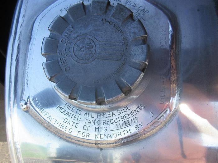 Used 2018 KENWORTH W900