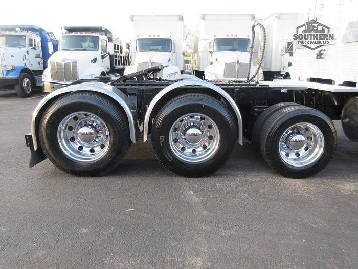Used 2020 PETERBILT 389