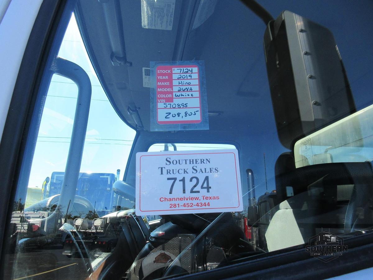 Used 2019 HINO 268