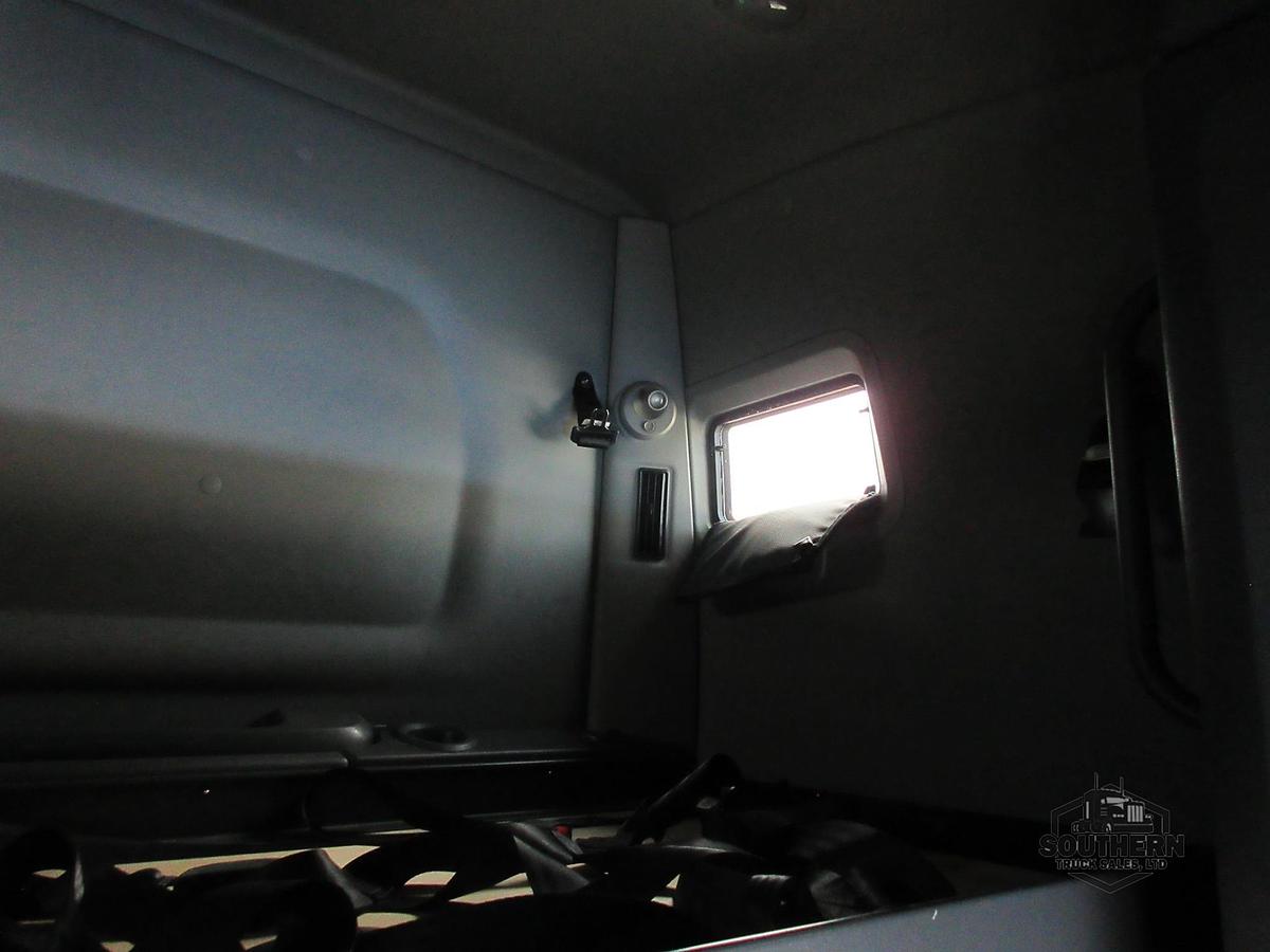 Used 2021 INTERNATIONAL LT
