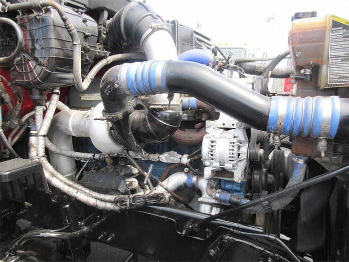 Used 2015 PETERBILT 579