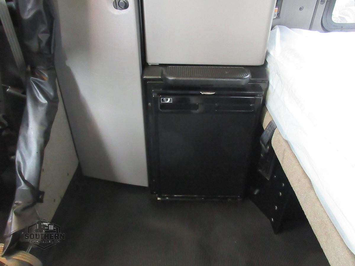 Used 2023 KENWORTH W900L