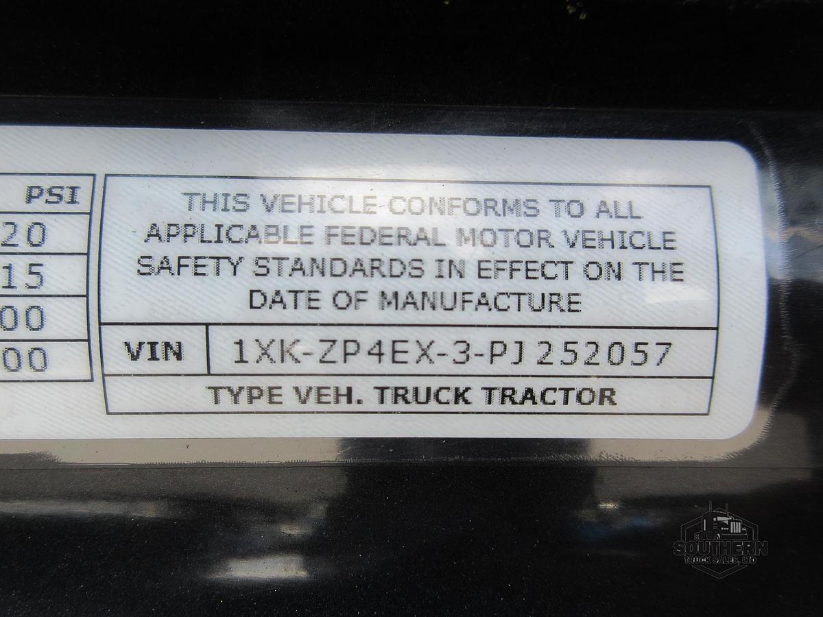 Used 2023 KENWORTH T880