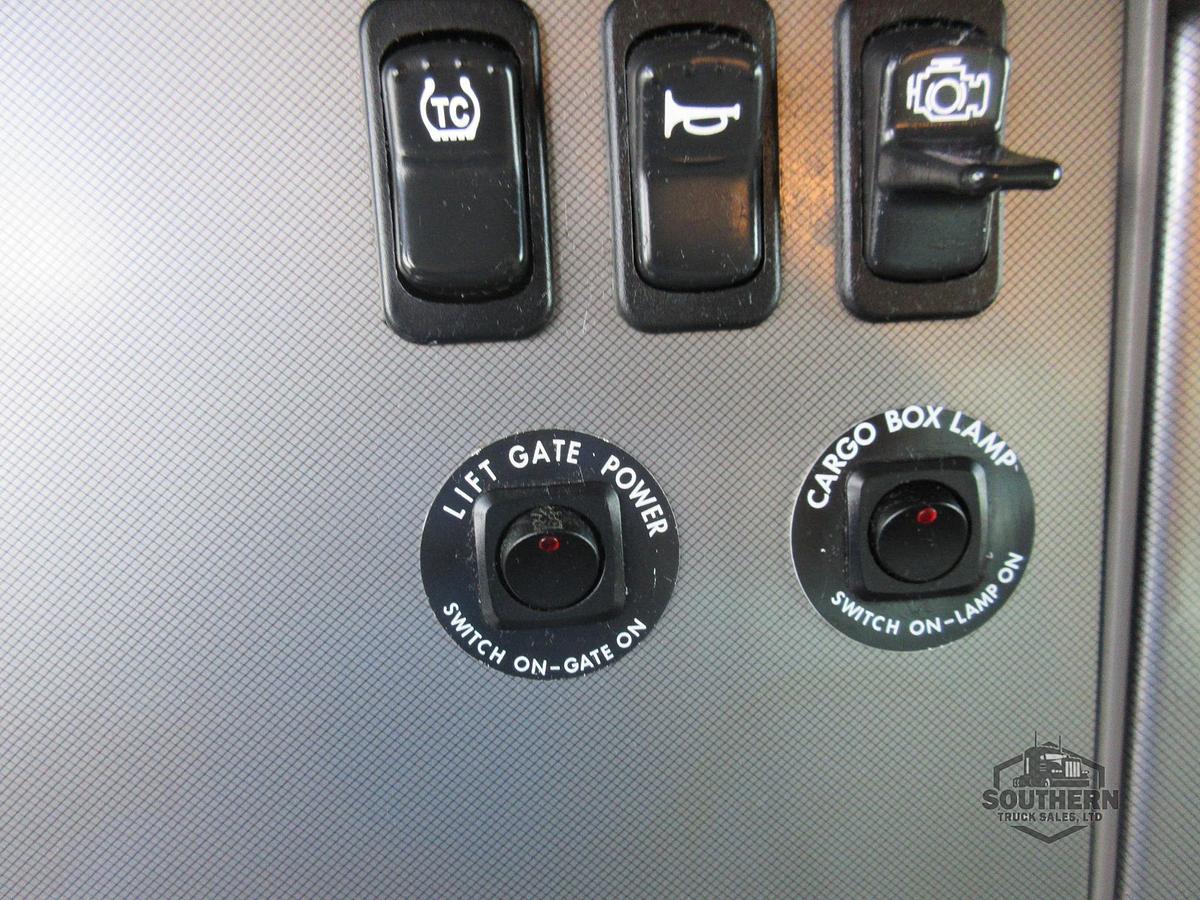 Used 2021 KENWORTH T270