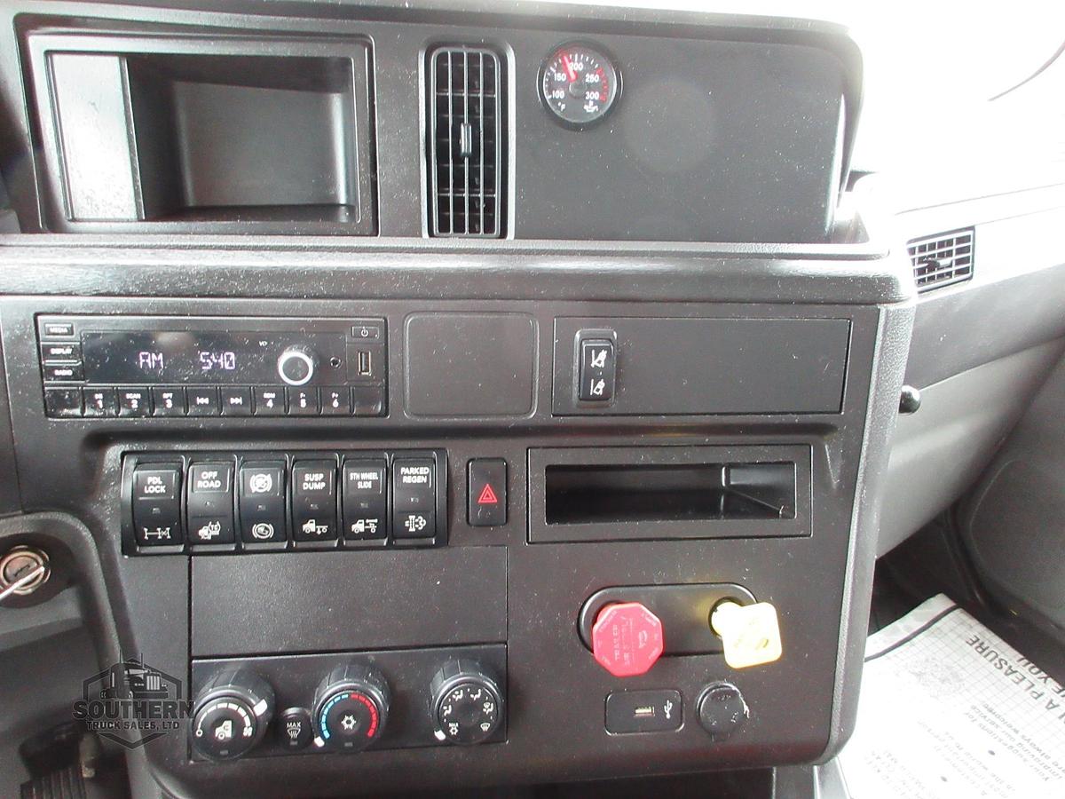 Used 2023 INTERNATIONAL LT