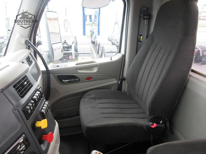 Used 2020 PETERBILT 567