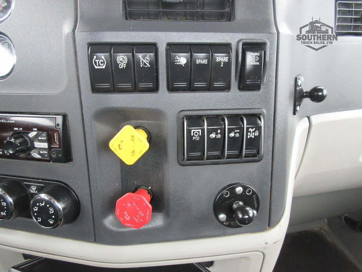 Used 2020 PETERBILT 567
