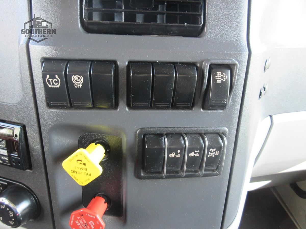 Used 2021 PETERBILT 579