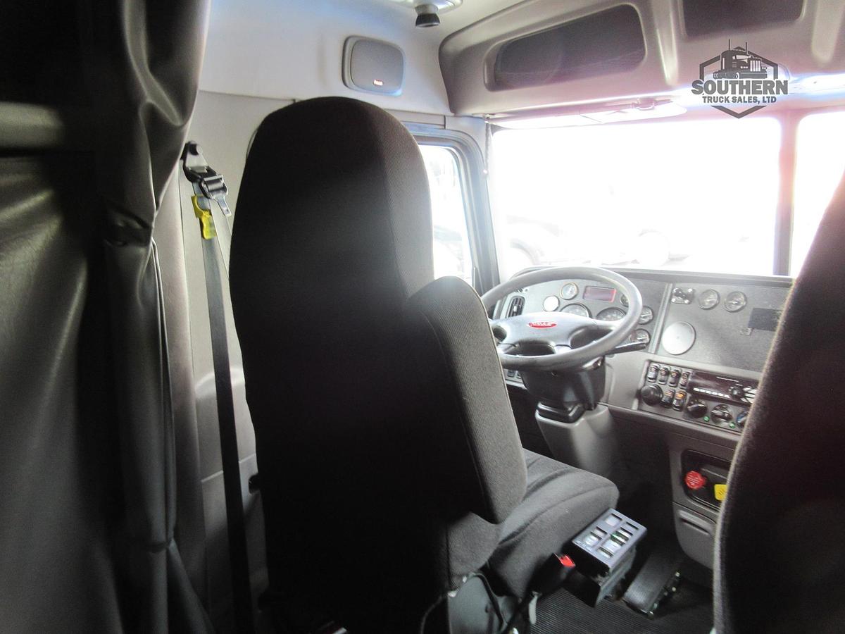 Used 2019 PETERBILT 389