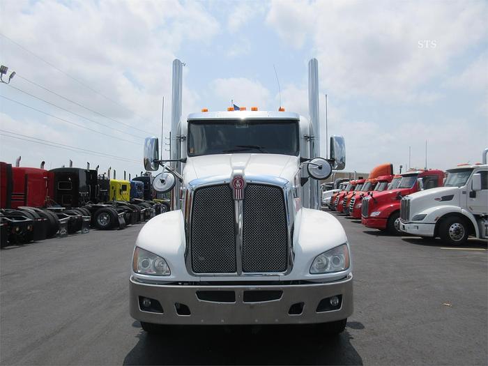 Used 2013 KENWORTH T660